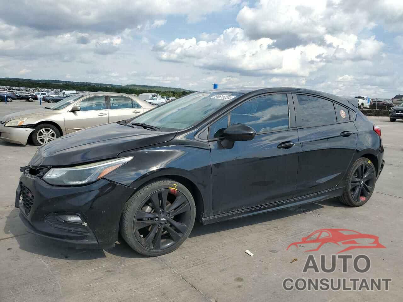 CHEVROLET CRUZE 2018 - 3G1BE6SM5JS581348