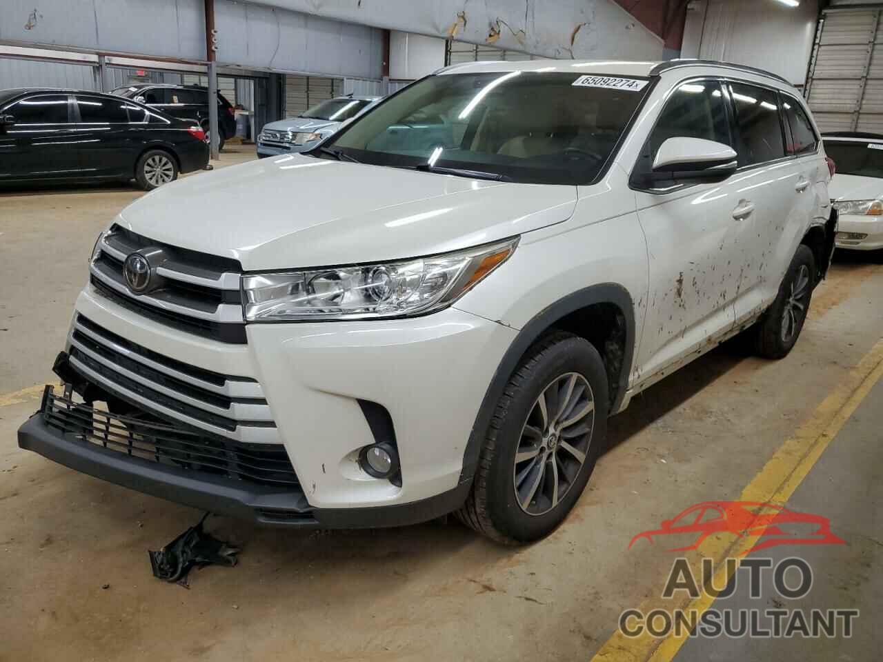 TOYOTA HIGHLANDER 2018 - 5TDKZRFH5JS536439