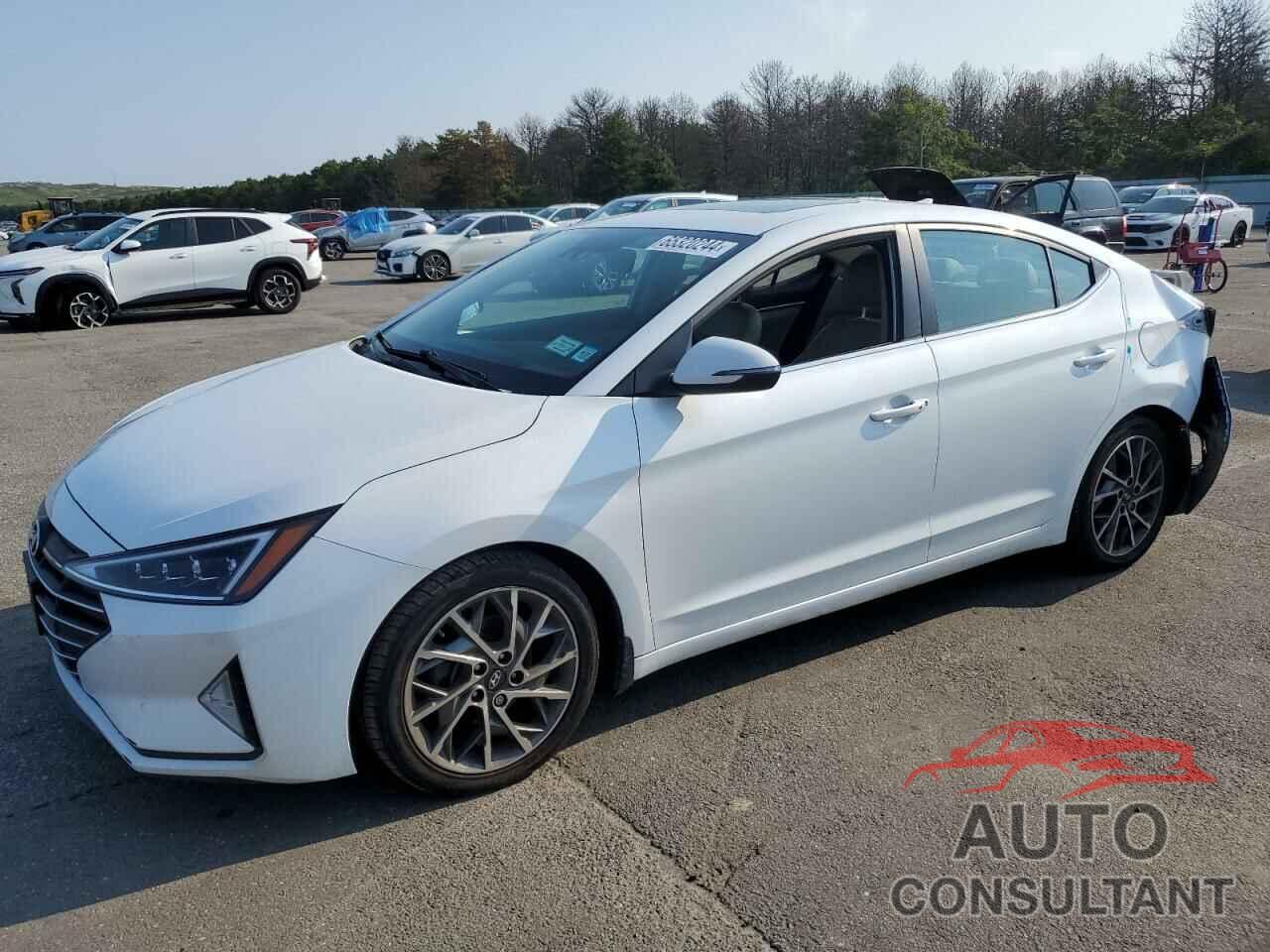 HYUNDAI ELANTRA 2020 - 5NPD84LF3LH558160