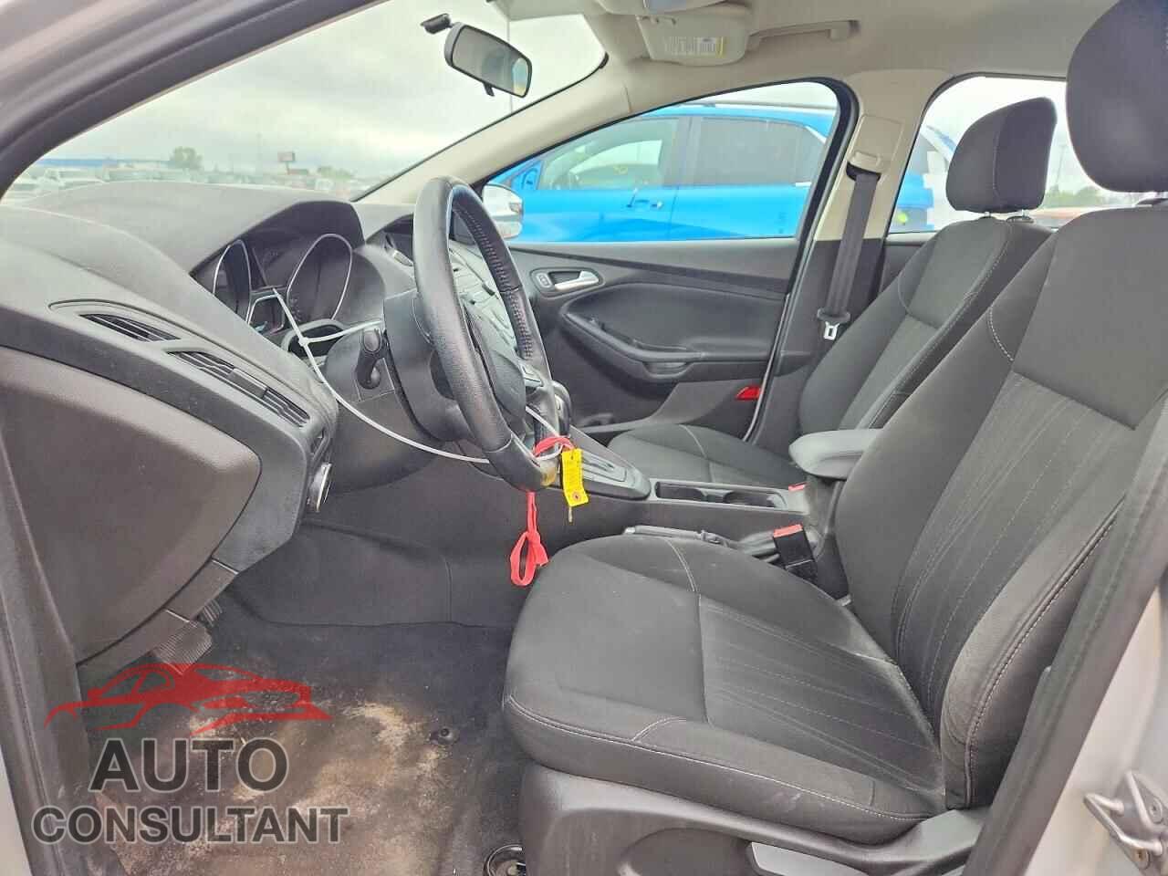 FORD FOCUS 2016 - 1FADP3F24GL359292