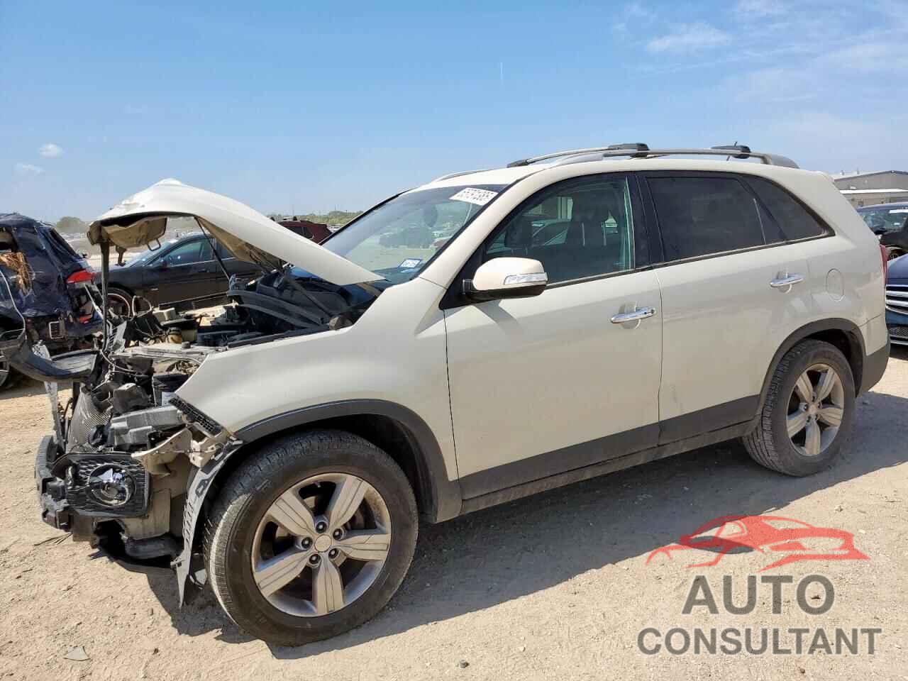 KIA SORENTO 2012 - 5XYKU3A66CG215673