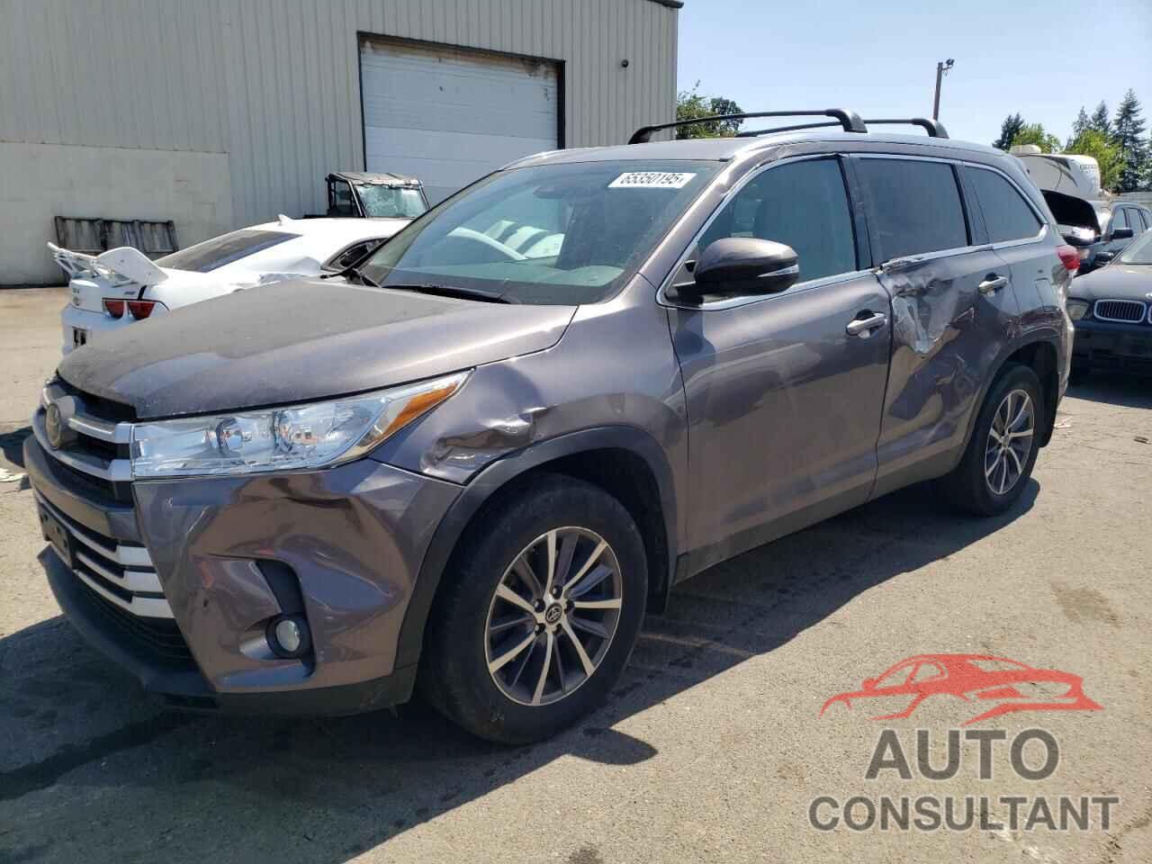 TOYOTA HIGHLANDER 2019 - 5TDJZRFH3KS585040