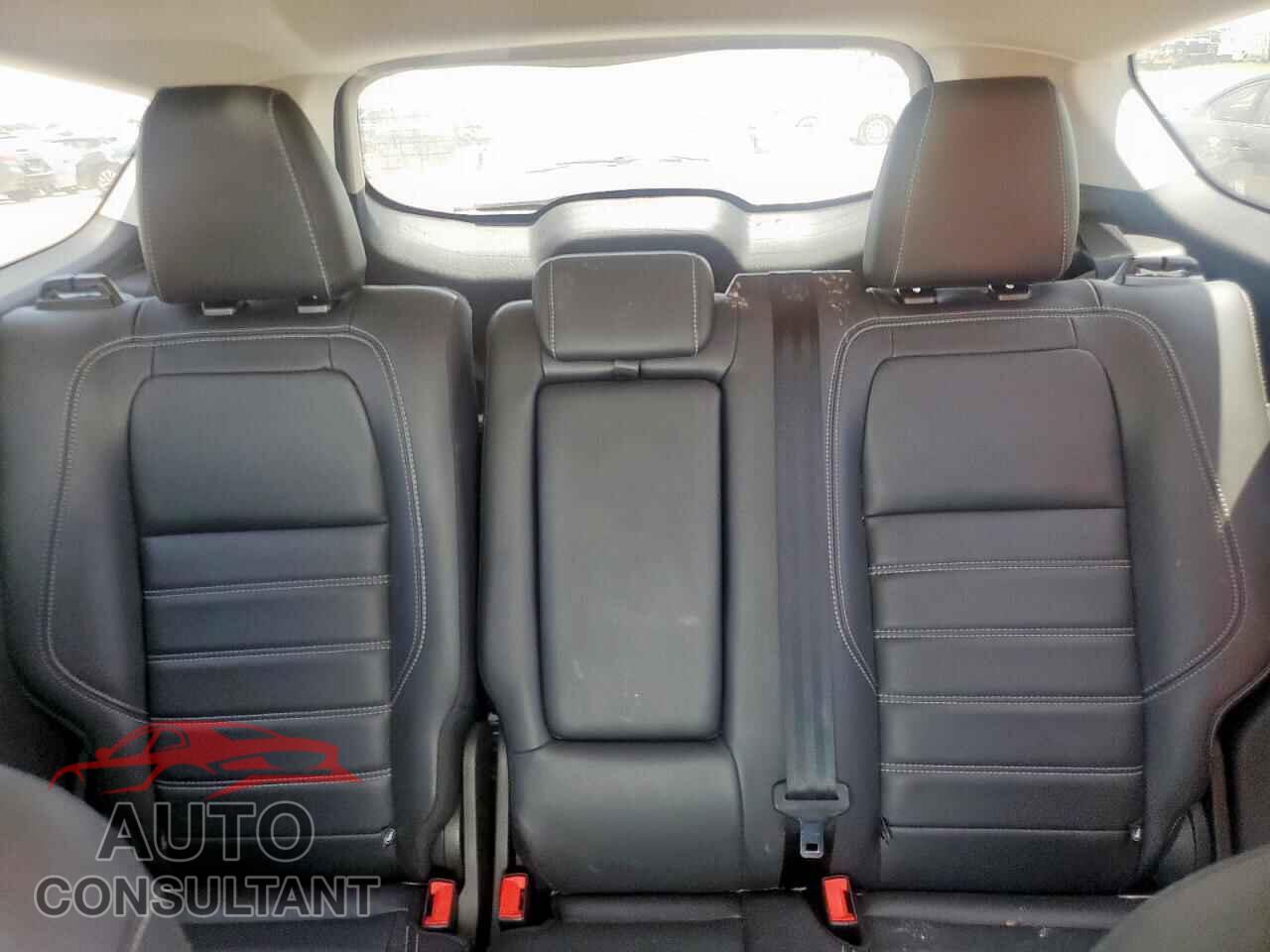 FORD ESCAPE 2019 - 1FMCU0HD3KUB56808