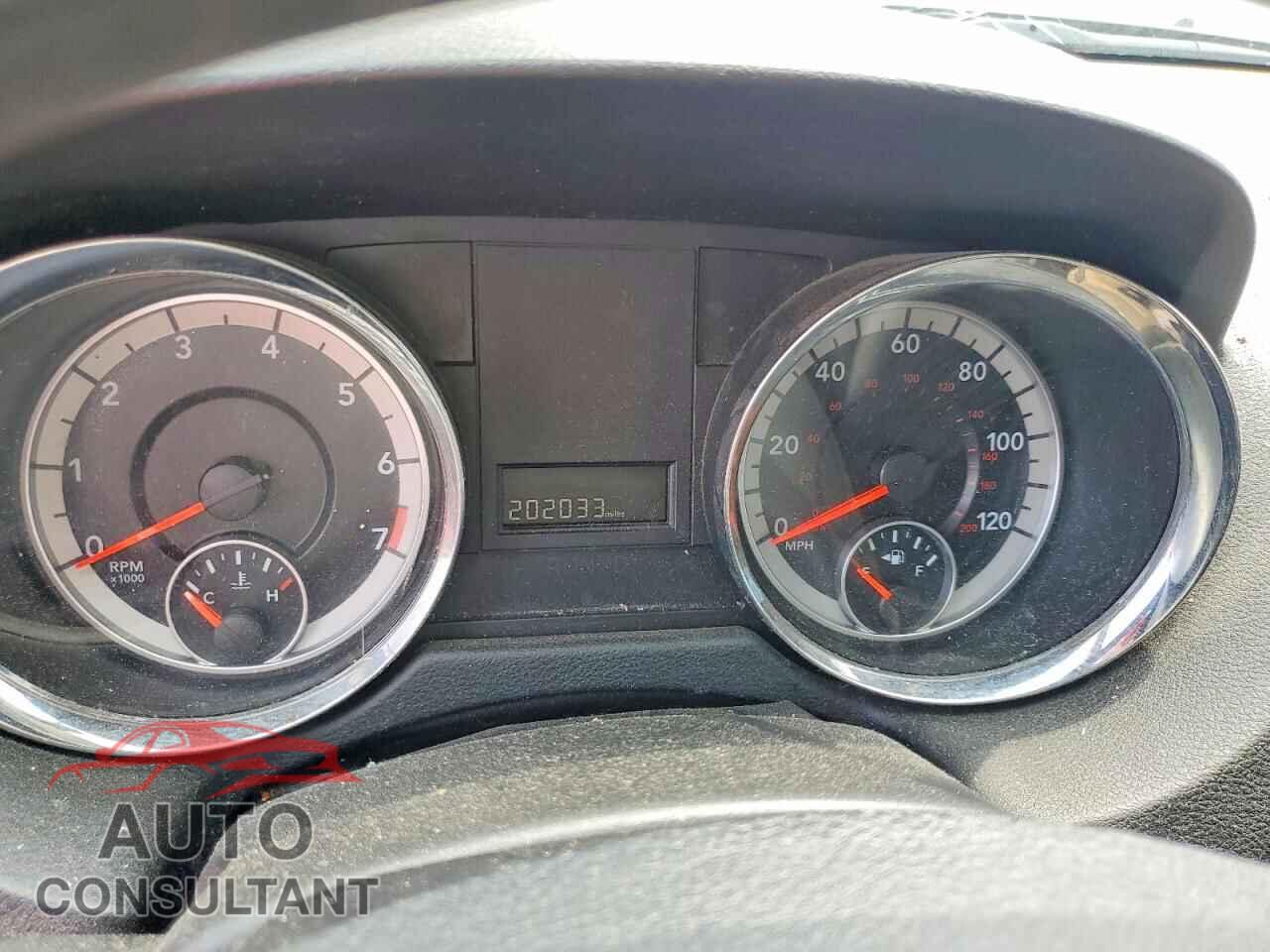 DODGE CARAVAN 2015 - 2C4RDGBG8FR643614