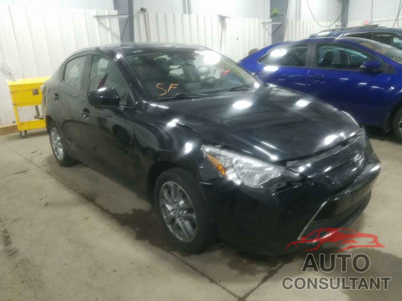 TOYOTA YARIS 2017 - 3MYDLBYV7HY175756