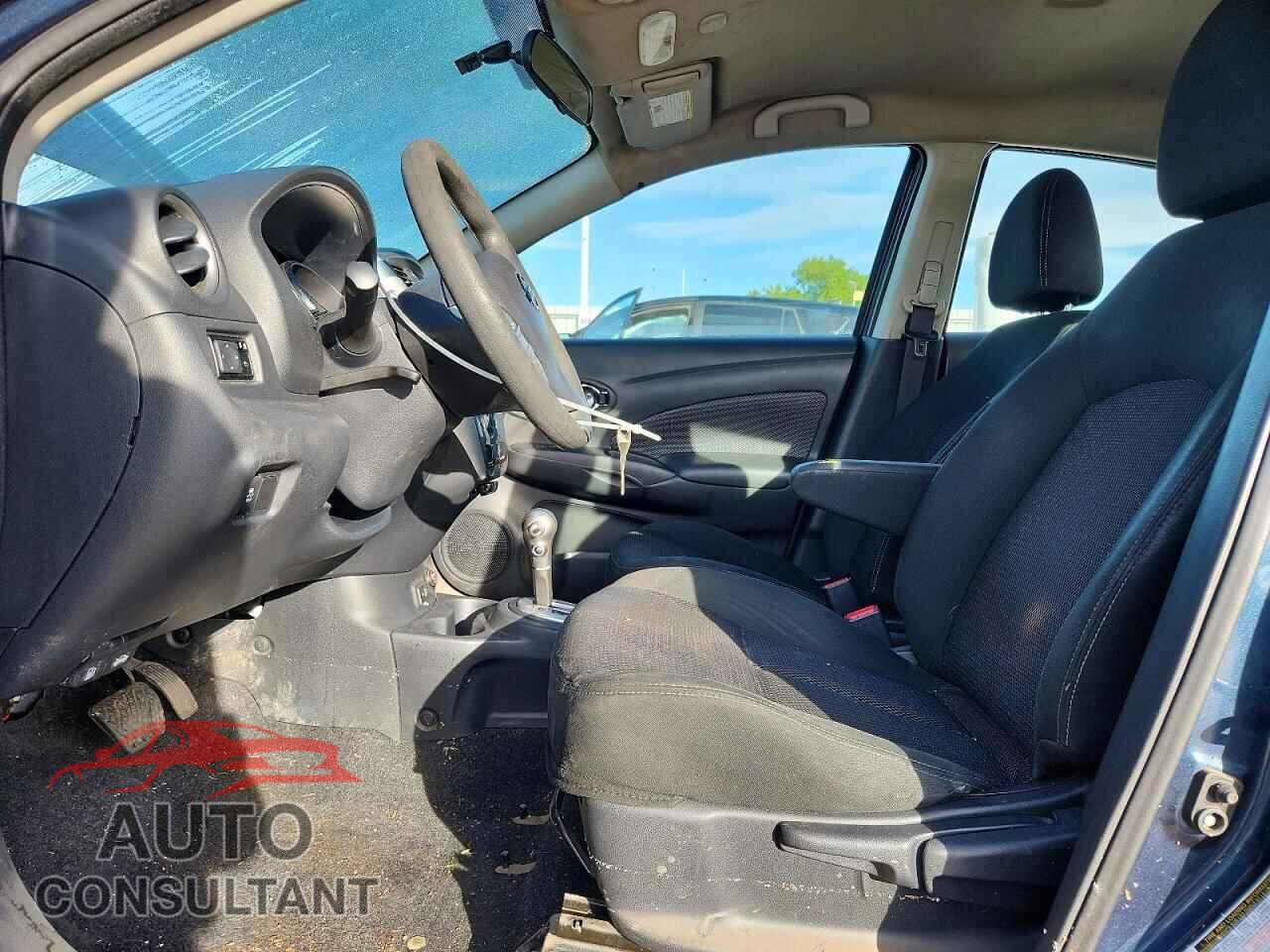 NISSAN VERSA 2017 - 3N1CN7AP3HL843310
