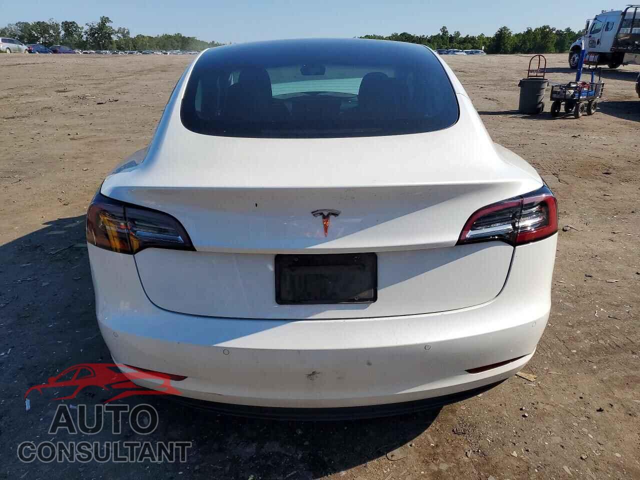 TESLA MODEL 3 2021 - 5YJ3E1EA3MF045401