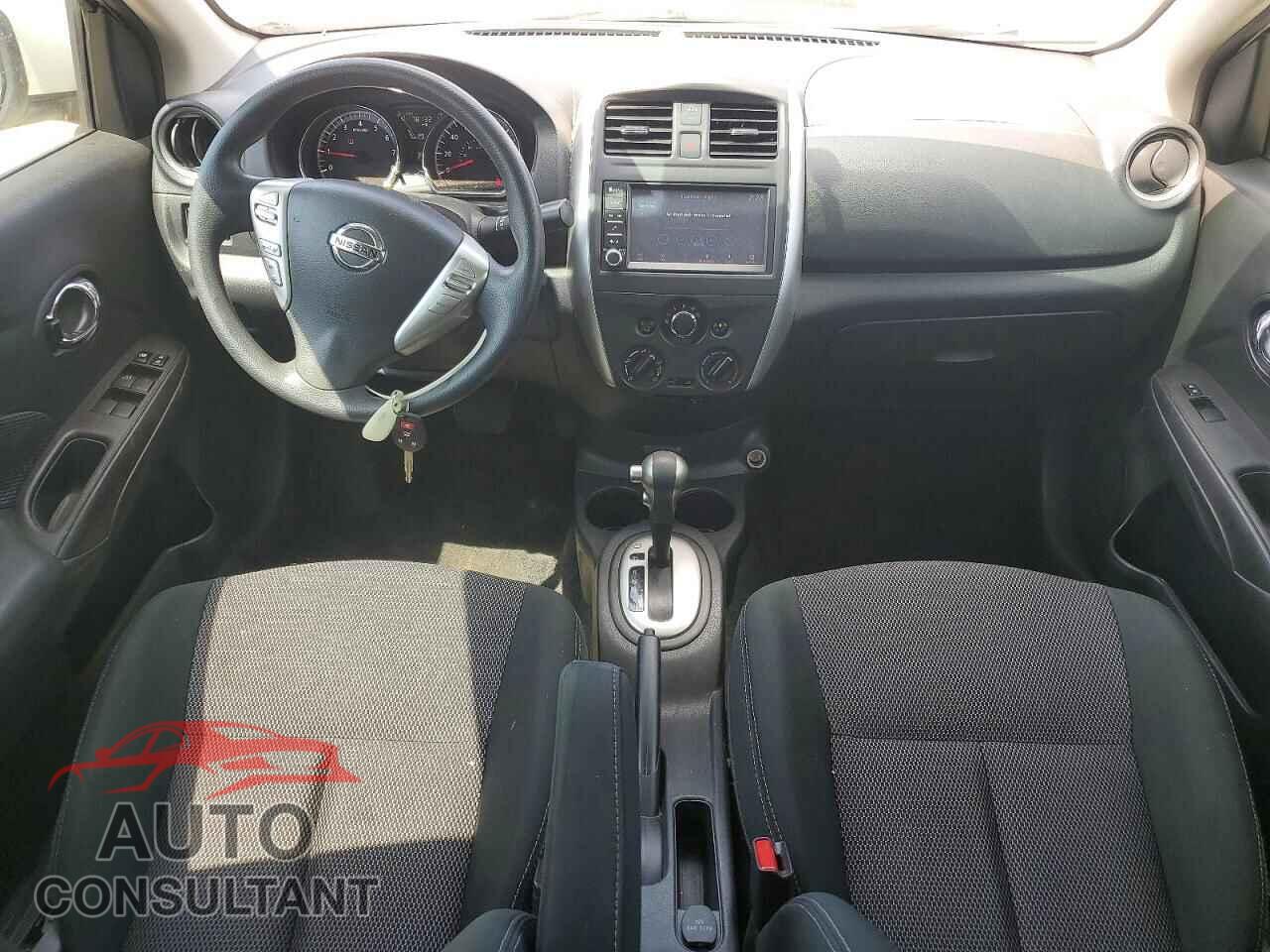 NISSAN VERSA 2019 - 3N1CN7AP3KL846960