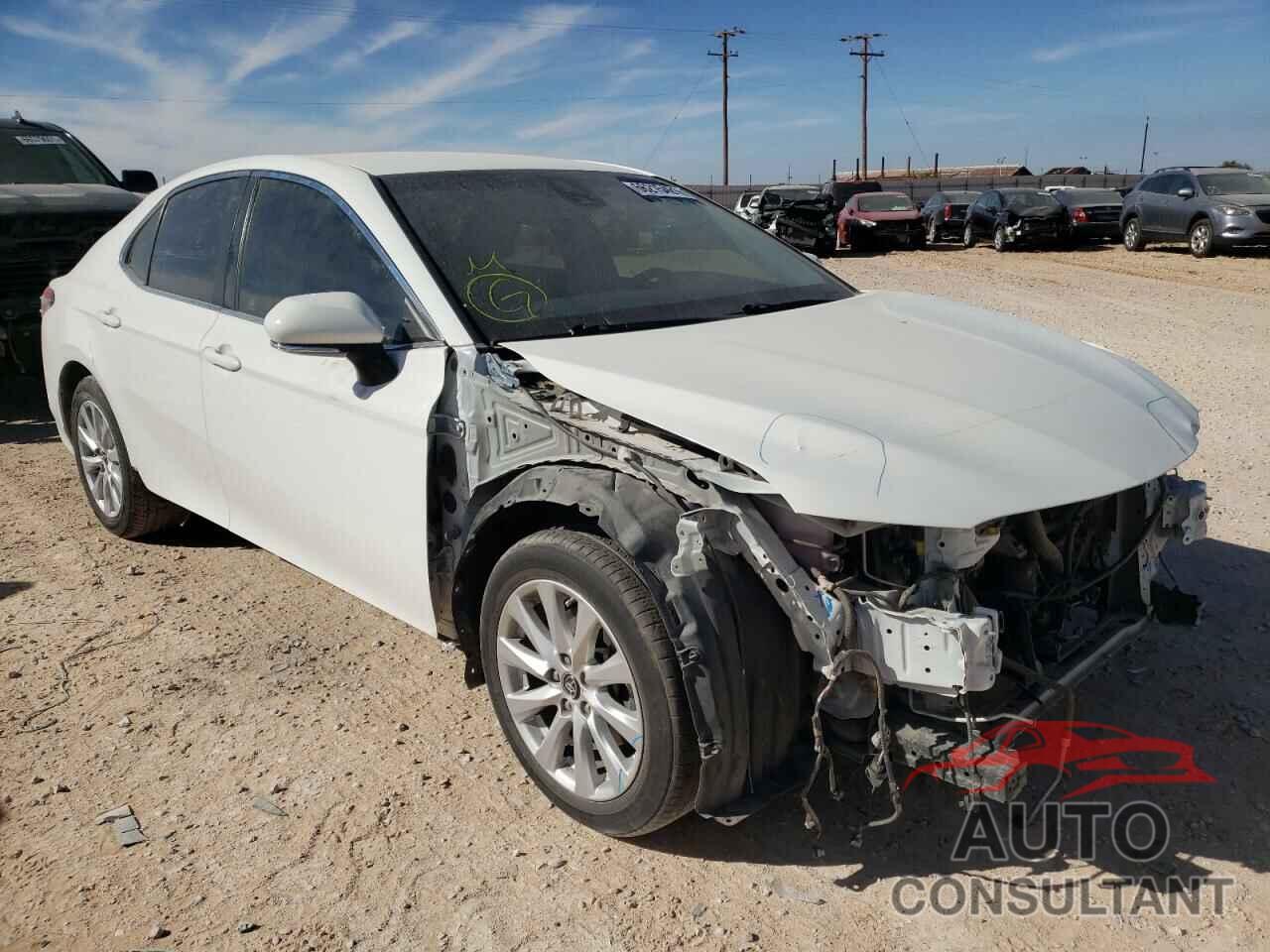 TOYOTA CAMRY 2018 - JTNB11HK1J3008881
