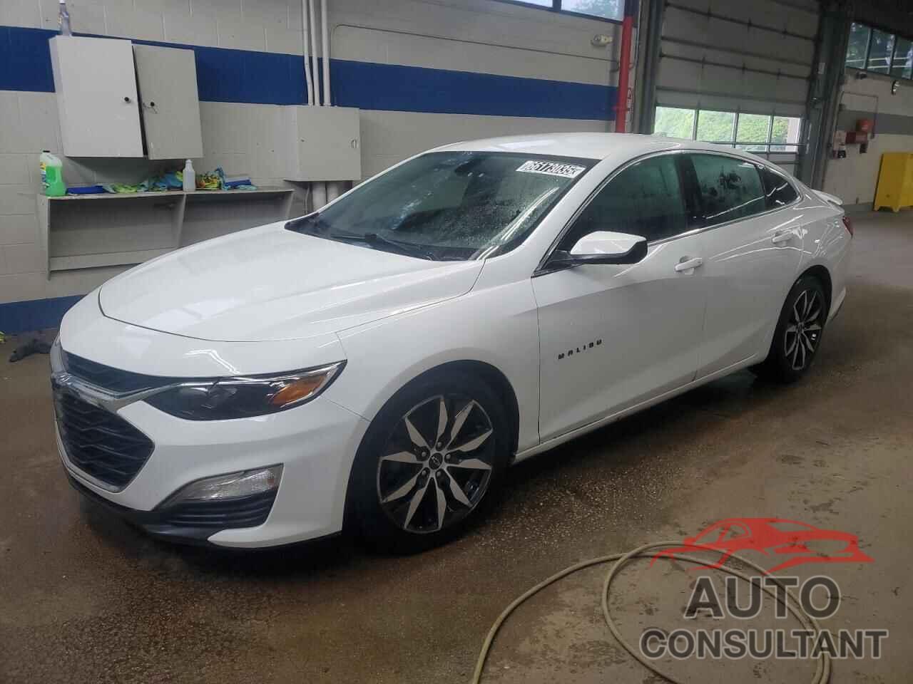 CHEVROLET MALIBU 2021 - 1G1ZG5ST6MF031692