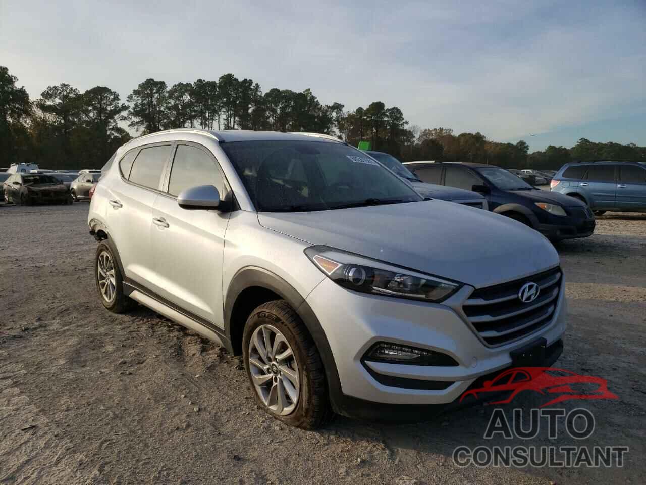 HYUNDAI TUCSON 2018 - KM8J33A48JU717430