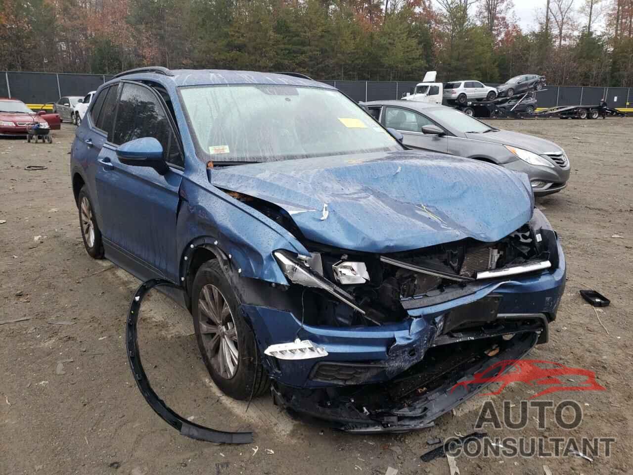 VOLKSWAGEN TIGUAN 2018 - 3VV1B7AX1JM115595