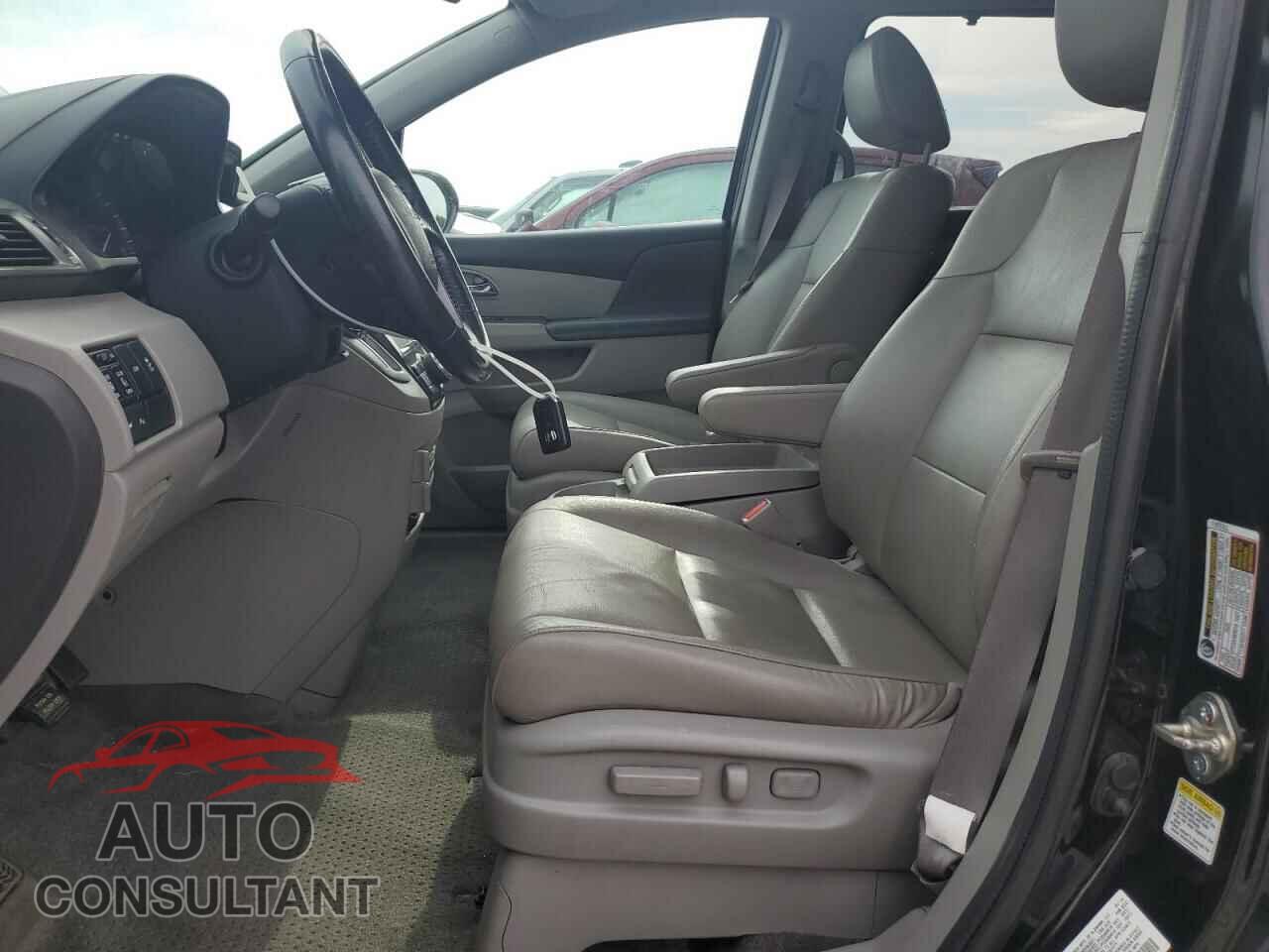 HONDA ODYSSEY 2015 - 5FNRL5H90FB026106