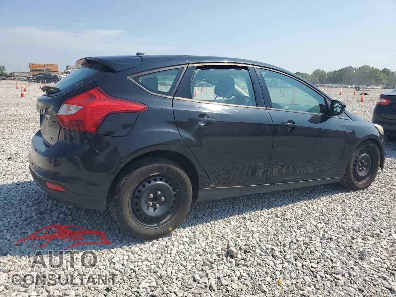 FORD FOCUS 2012 - 1FAHP3K20CL299836