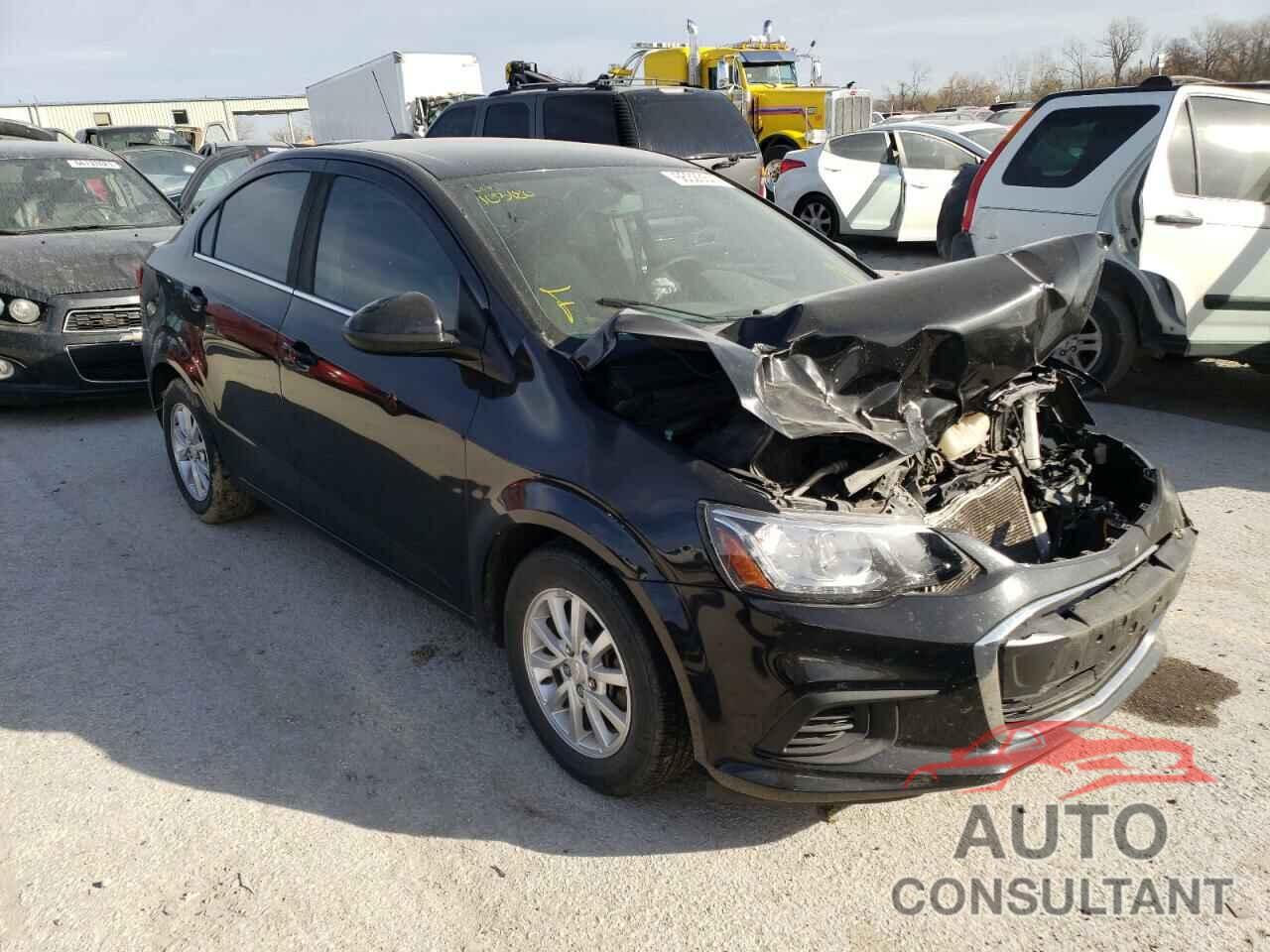 CHEVROLET SONIC 2017 - 1G1JD5SH7H4103180