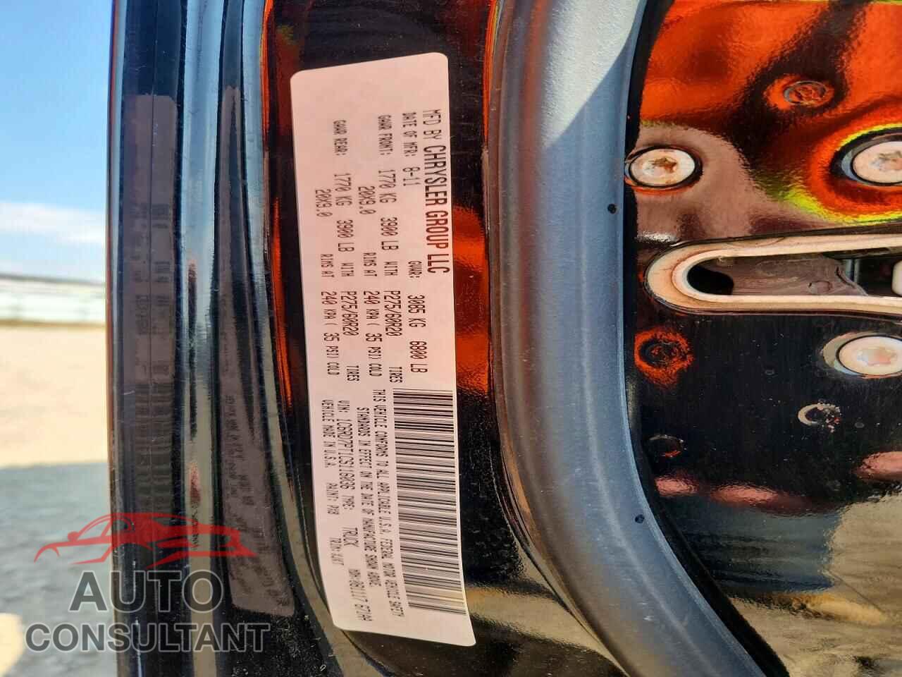DODGE RAM 1500 2012 - 1C6RD7PT1CS116036