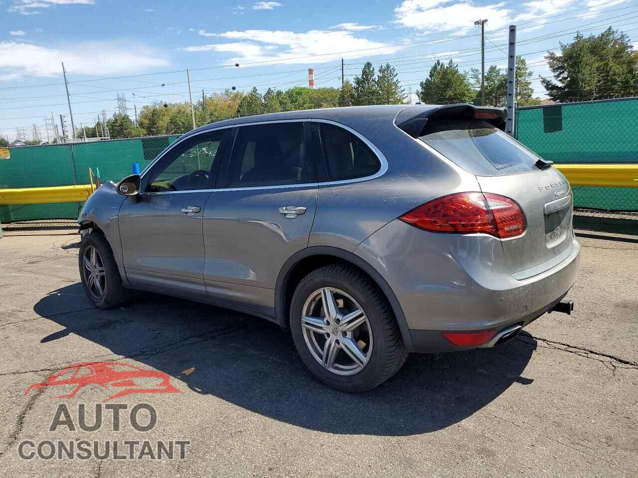 PORSCHE CAYENNE 2012 - WP1AA2A2XCLA08931