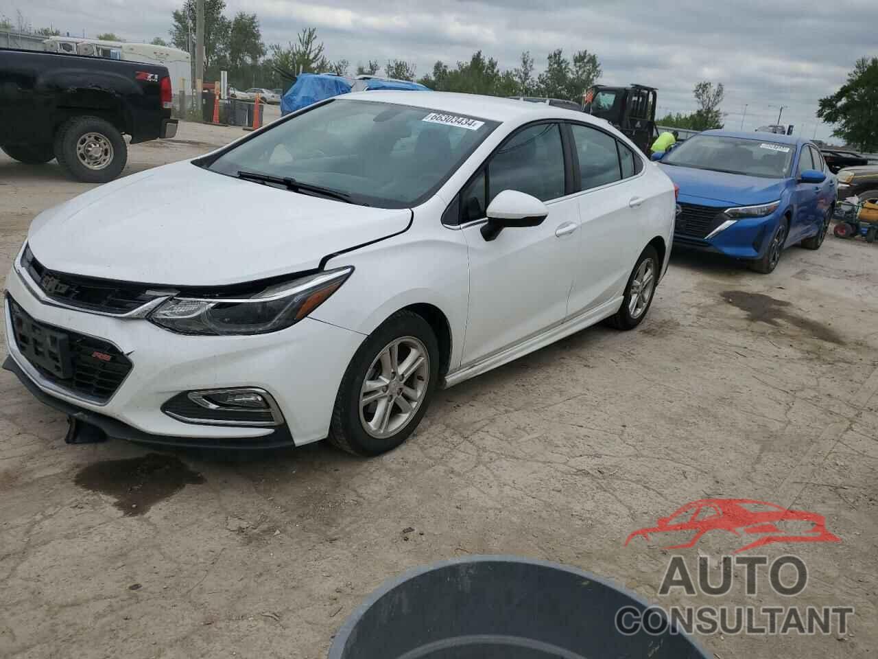 CHEVROLET CRUZE 2017 - 1G1BE5SM6H7218835