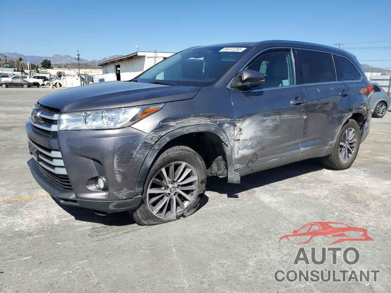 TOYOTA HIGHLANDER 2019 - 5TDKZRFH1KS563381