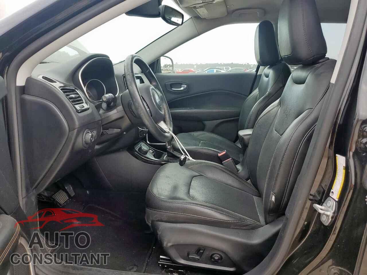 JEEP COMPASS 2018 - 3C4NJDCB1JT355299