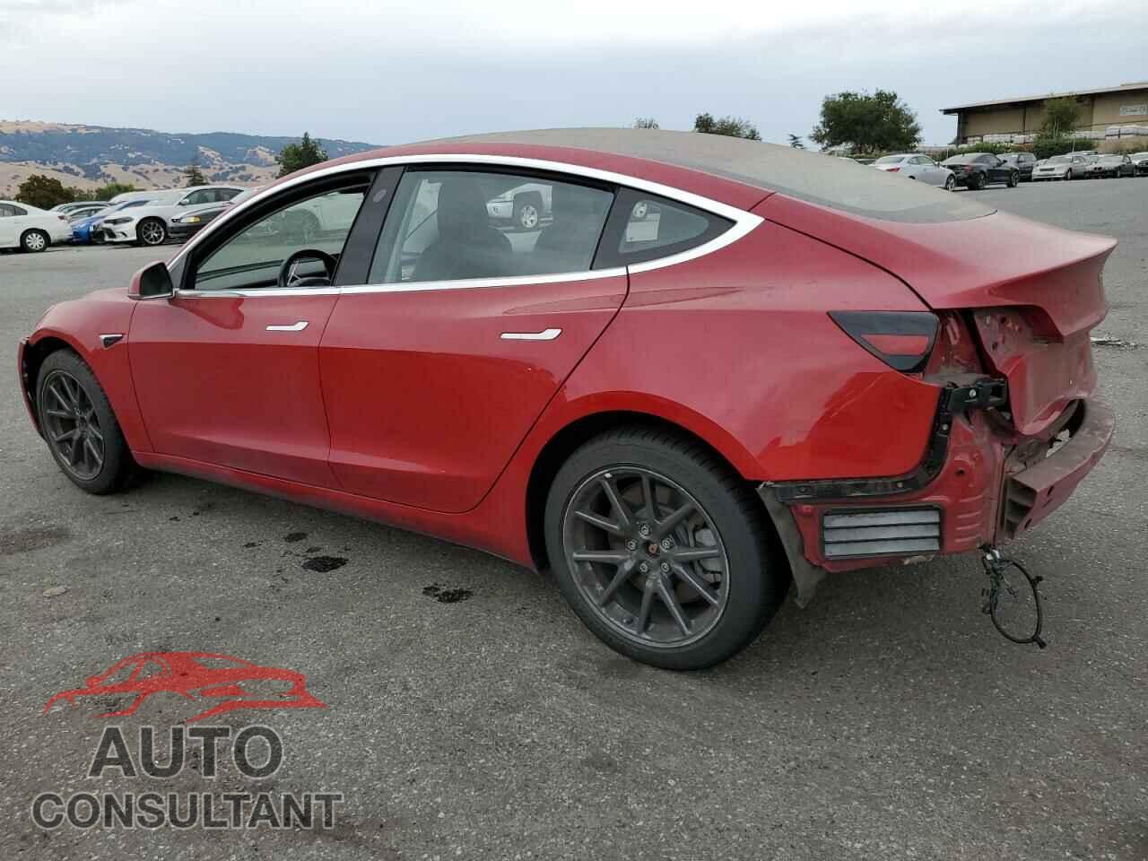 TESLA MODEL 3 2018 - 5YJ3E1EA5JF043063
