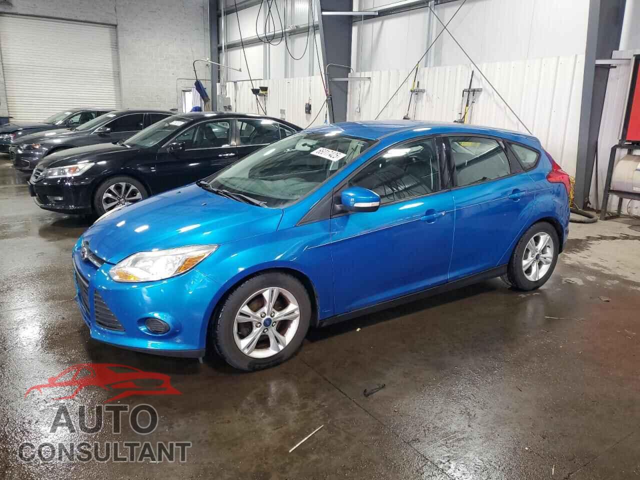 FORD FOCUS 2014 - 1FADP3K21EL223317
