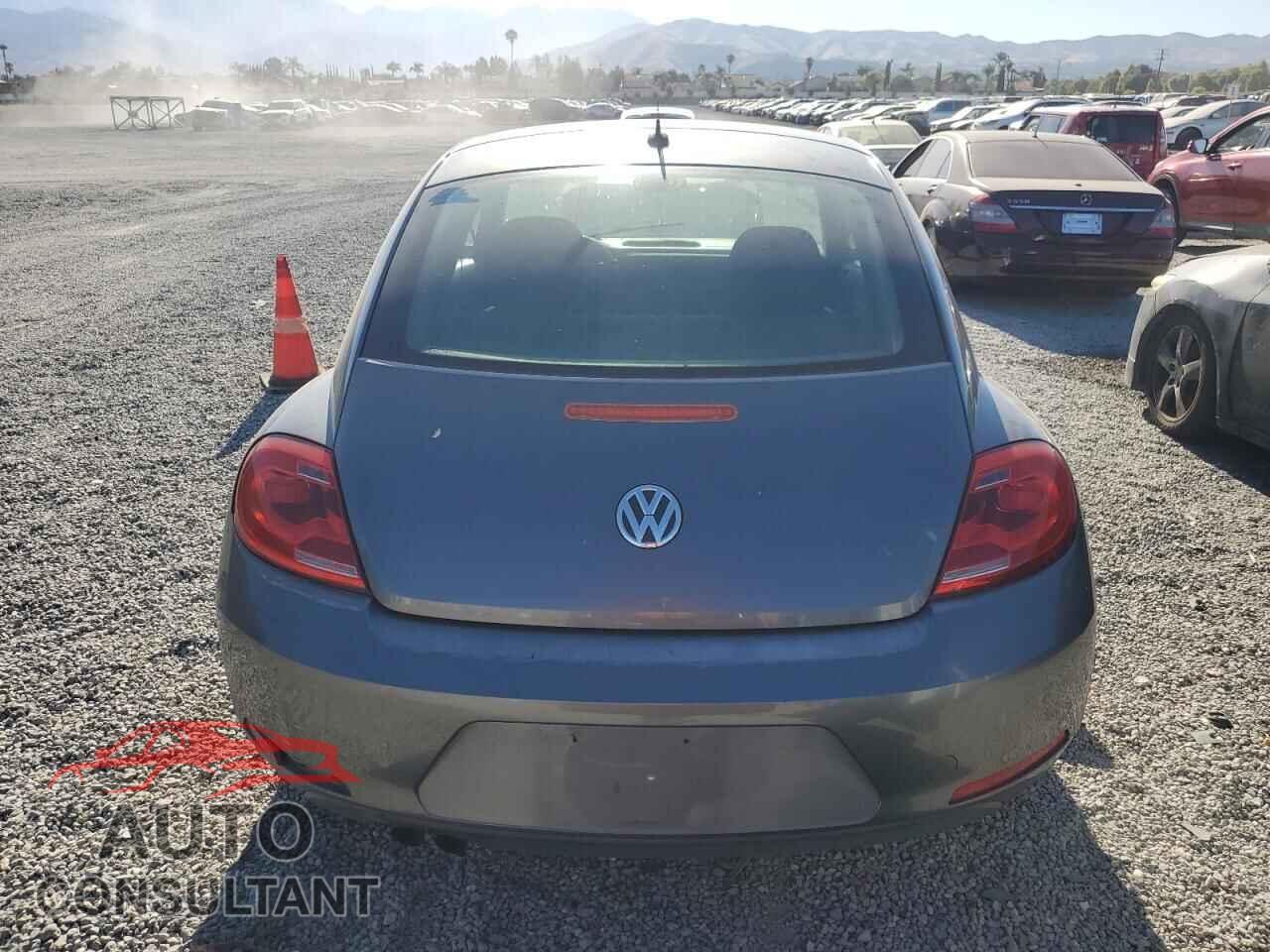VOLKSWAGEN BEETLE 2014 - 3VWFP7AT7EM628338