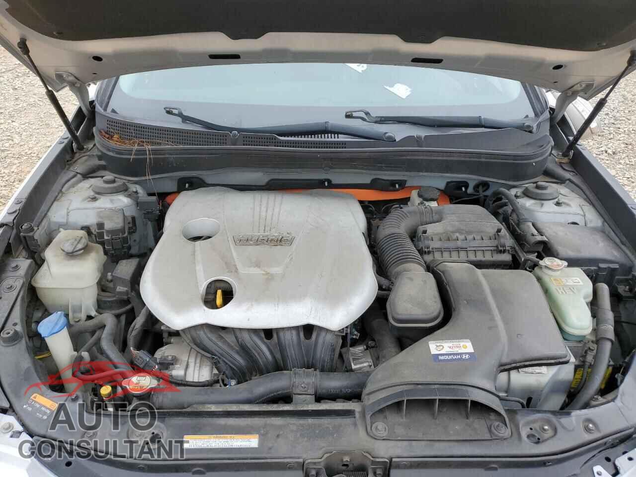 HYUNDAI SONATA 2013 - KMHEC4A45DA066741