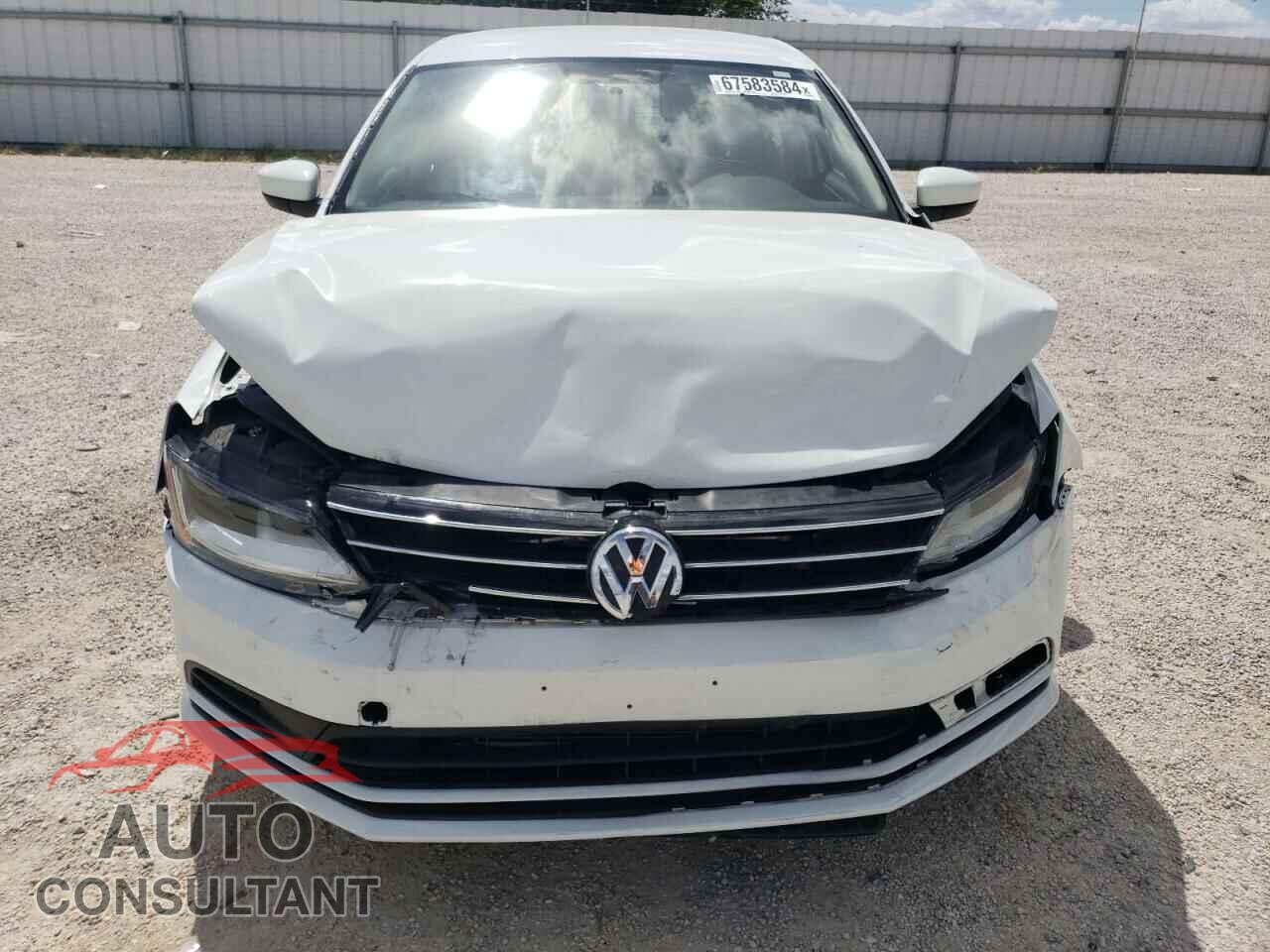 VOLKSWAGEN JETTA 2017 - 3VW2B7AJ0HM350981