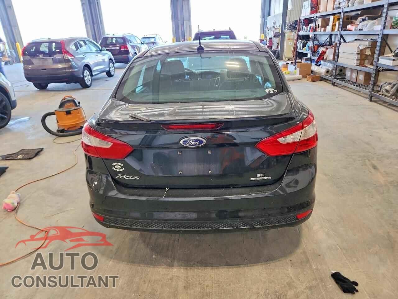 FORD FOCUS 2014 - 1FADP3F29EL131320