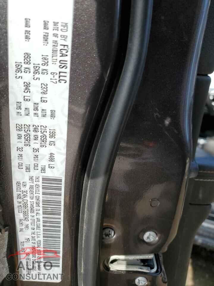 JEEP COMPASS 2017 - 3C4NJCAB8HT668342