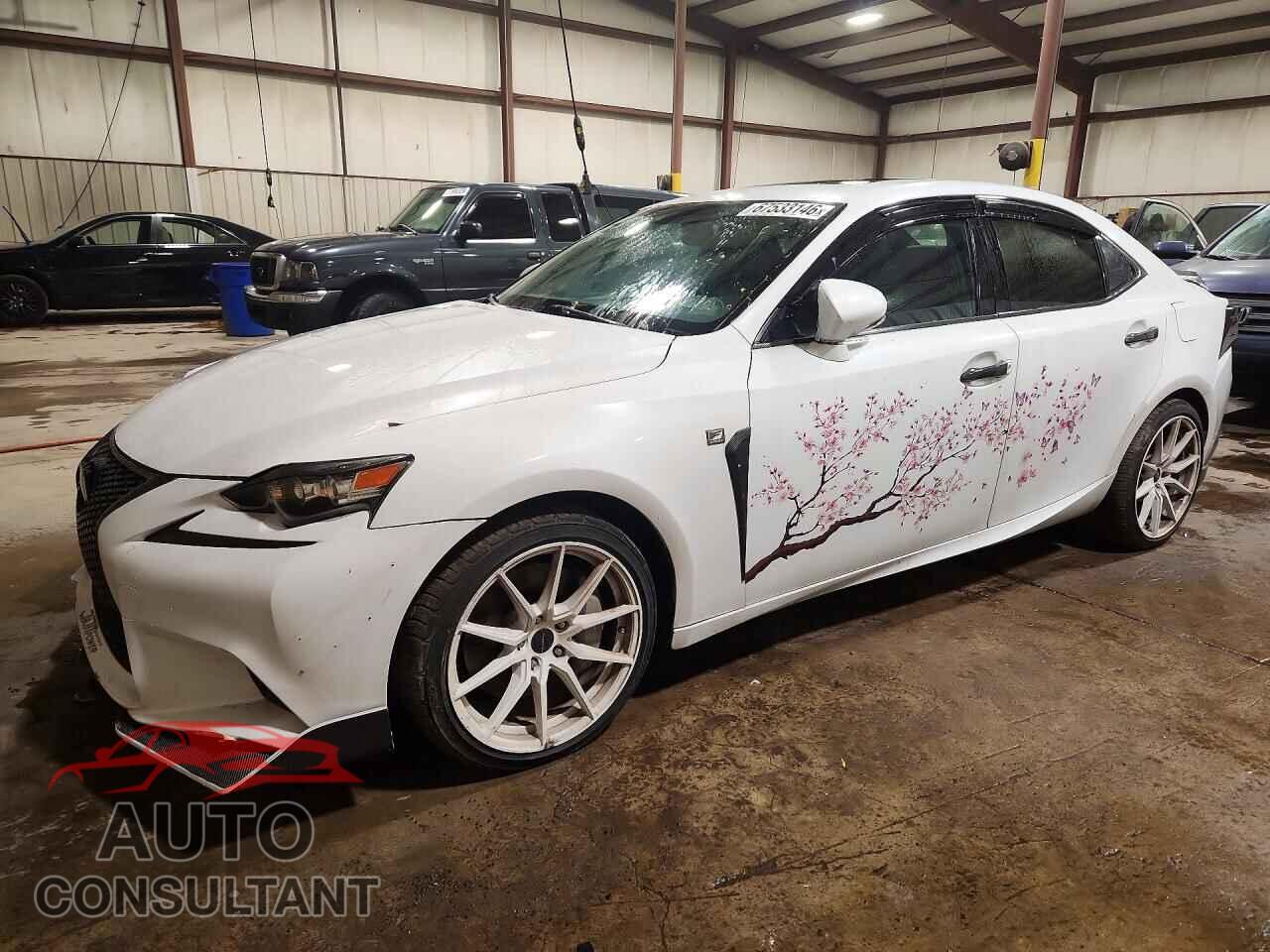 LEXUS IS 2015 - JTHCE1D24F5005924
