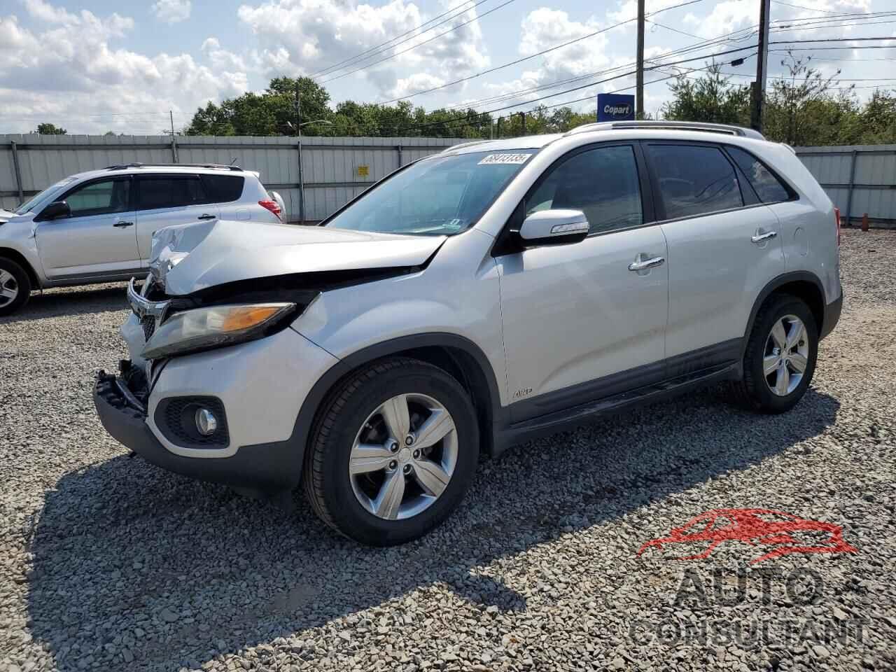 KIA SORENTO 2013 - 5XYKUDA24DG364507