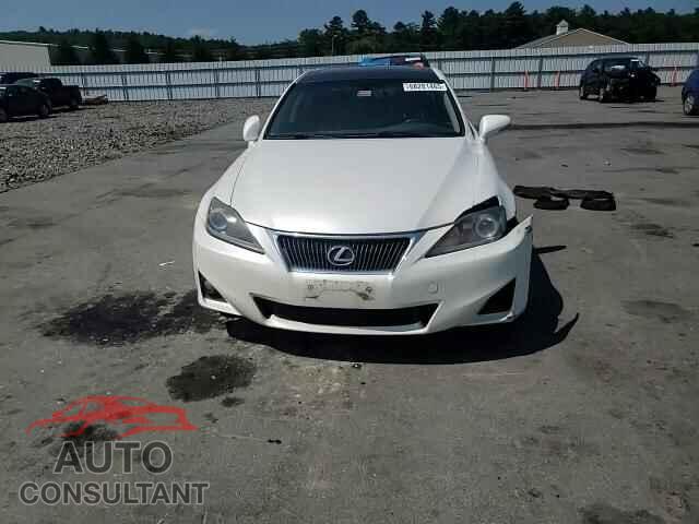 LEXUS IS 2012 - JTHCF5C29C5060645