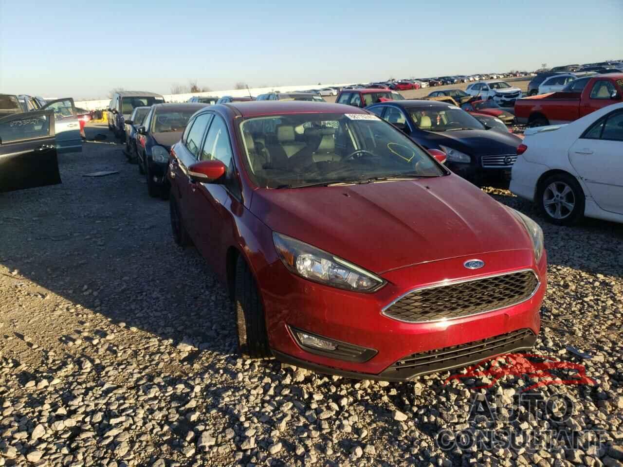 FORD FOCUS 2016 - 1FADP3K28GL330609