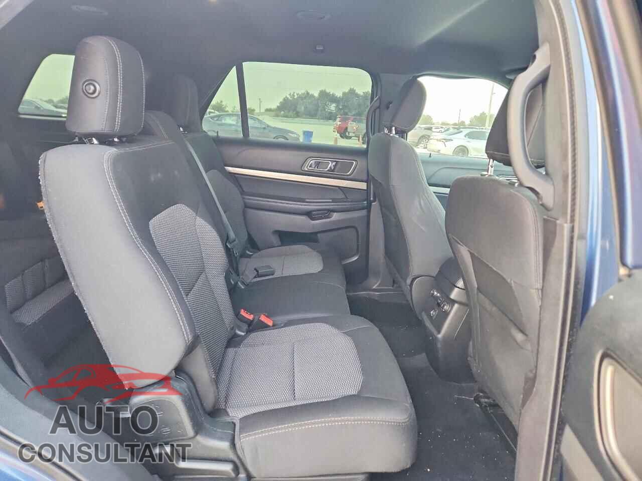FORD EXPLORER 2018 - 1FM5K7D88JGB03700