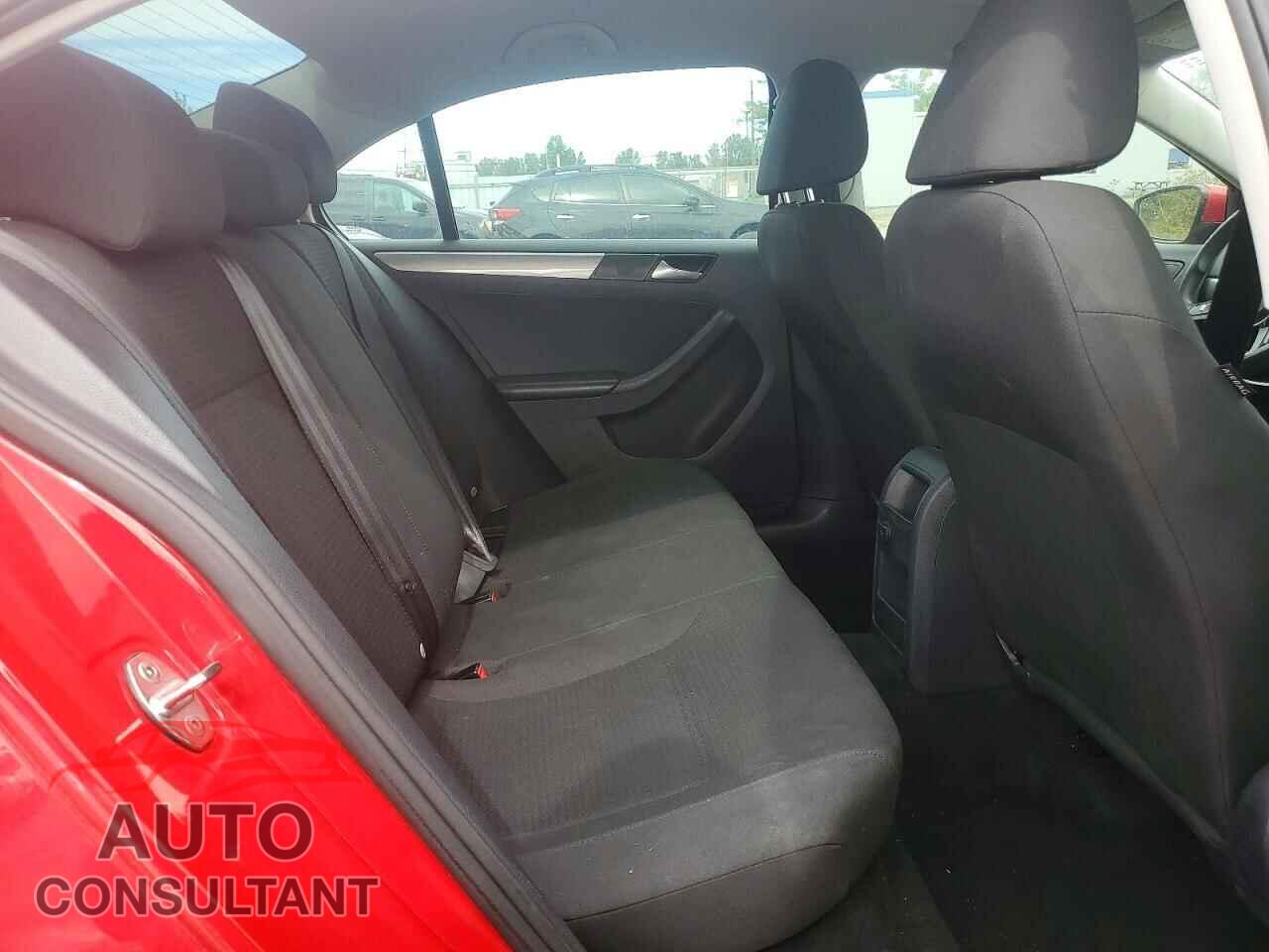 VOLKSWAGEN JETTA 2017 - 3VW2B7AJ3HM319255