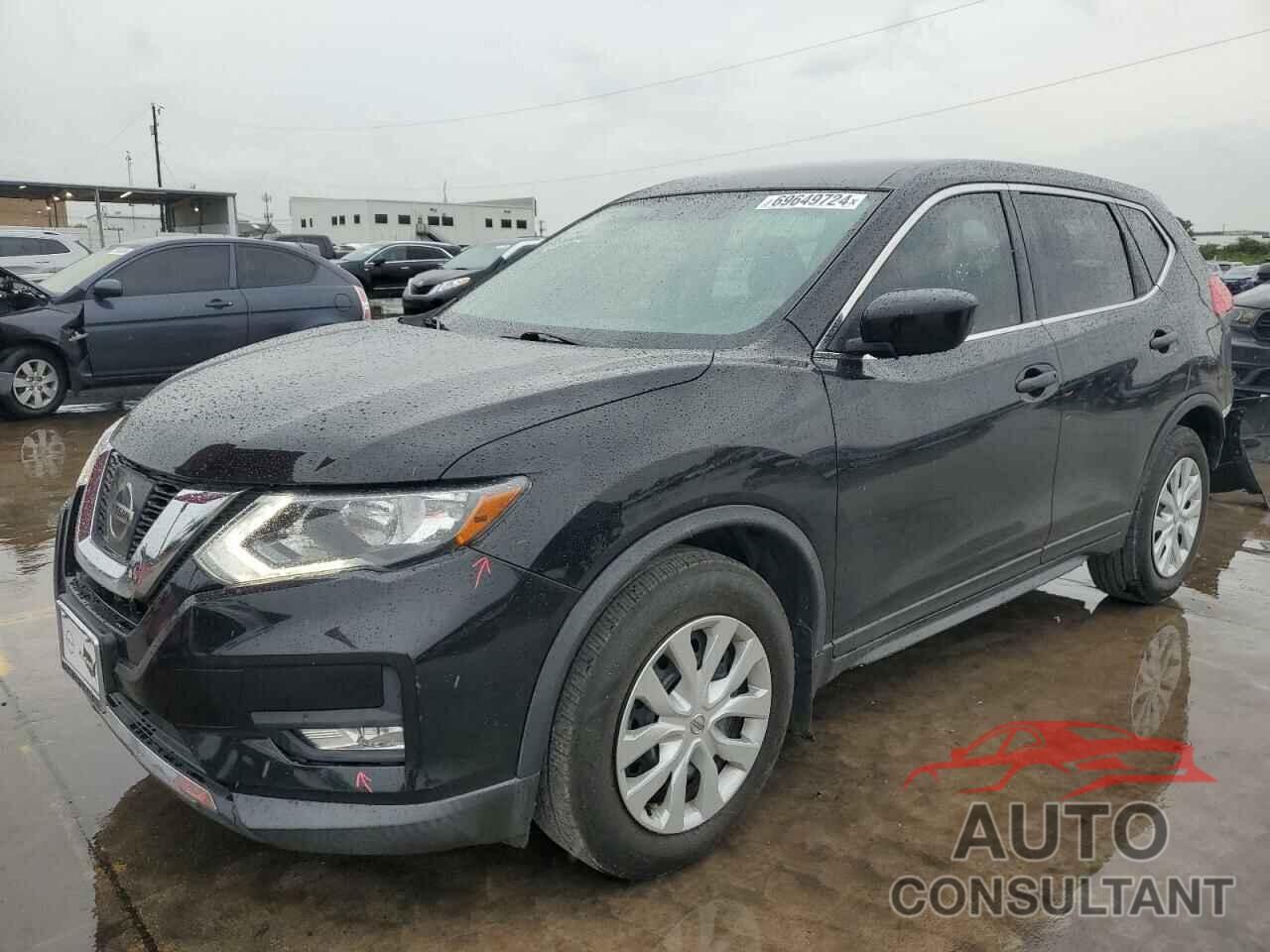 NISSAN ROGUE 2017 - KNMAT2MT4HP590816