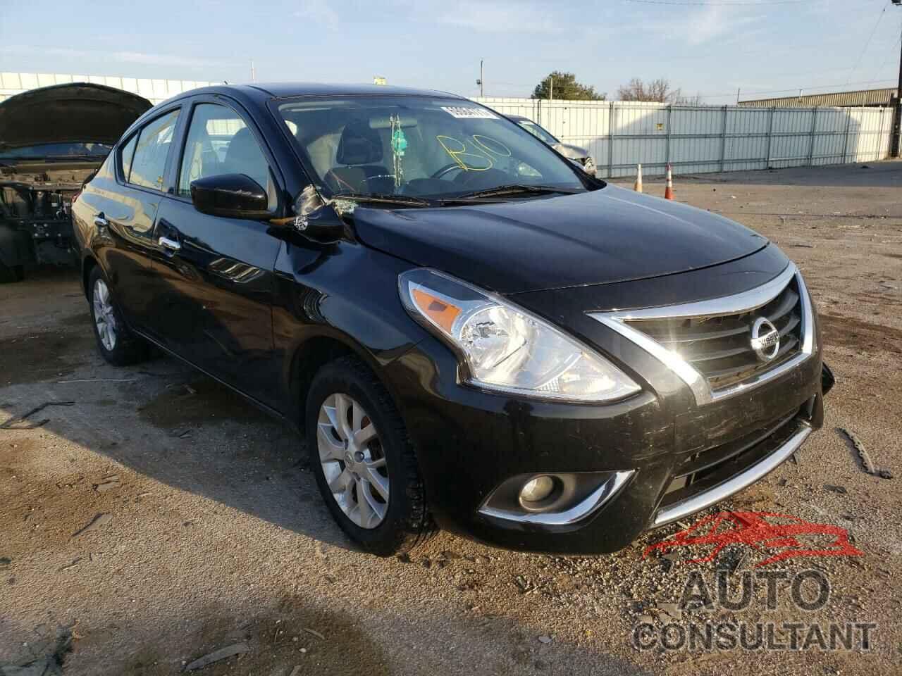 NISSAN VERSA 2018 - 3N1CN7AP5JL878887