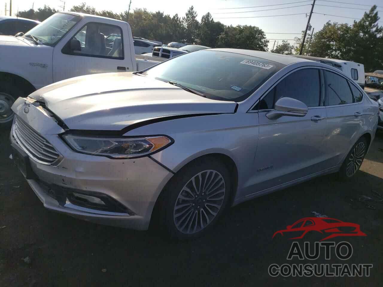 FORD FUSION 2018 - 3FA6P0RUXJR181885