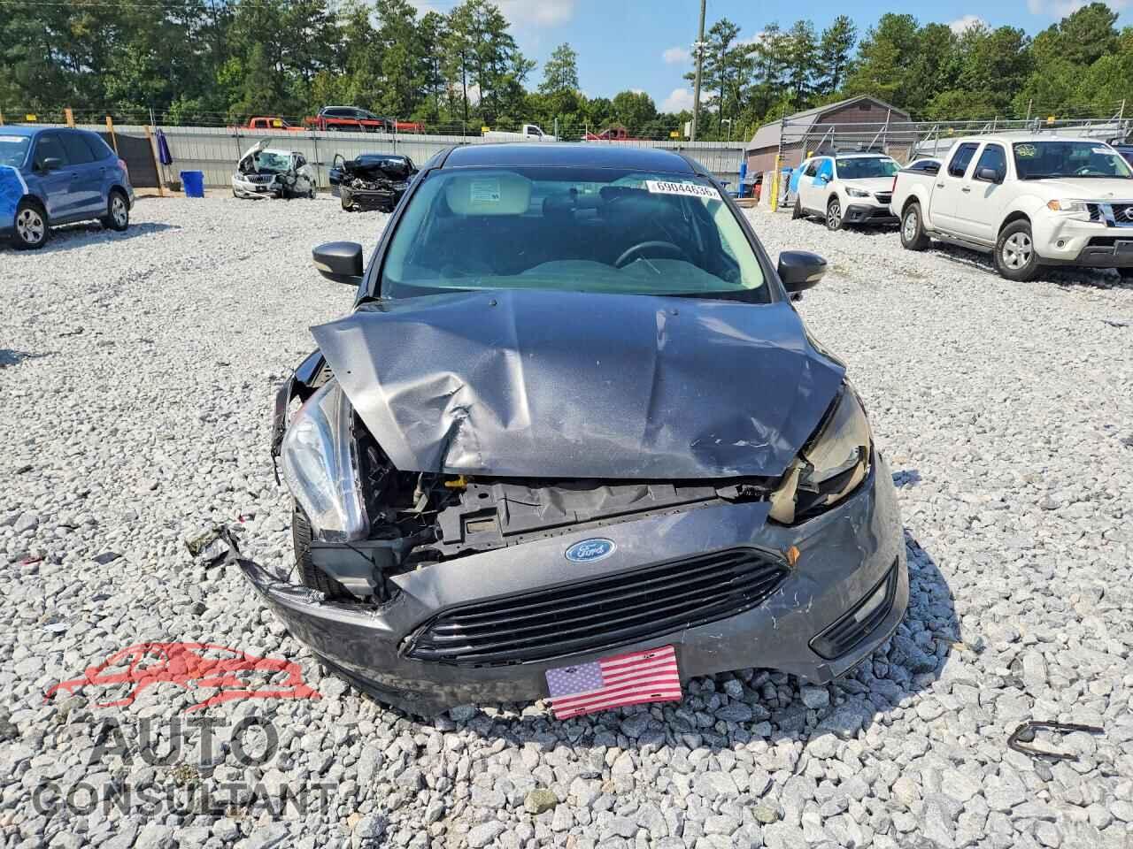 FORD FOCUS 2017 - 1FADP3FE2HL281803