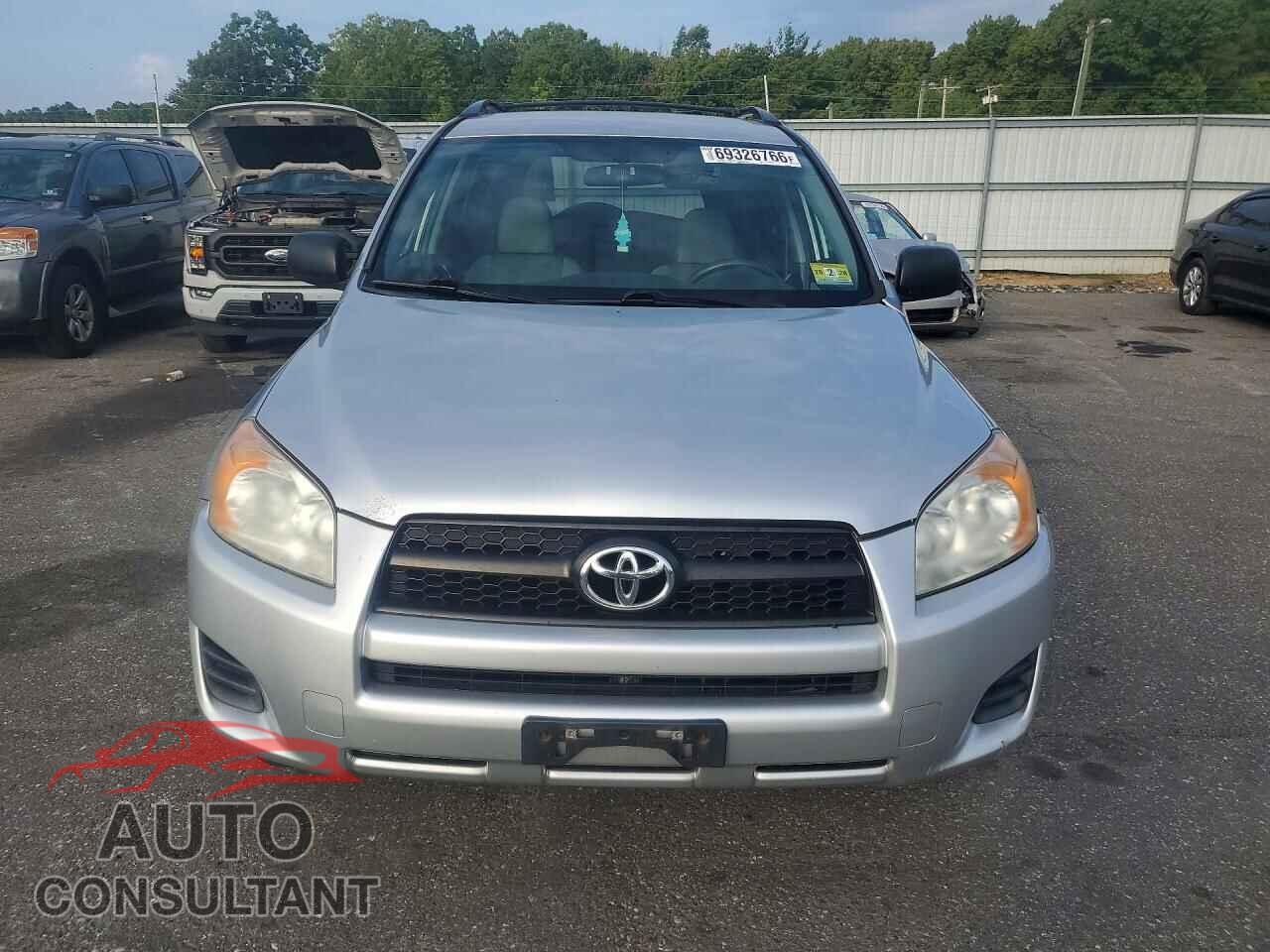 TOYOTA RAV4 2011 - 2T3BF4DV0BW082539