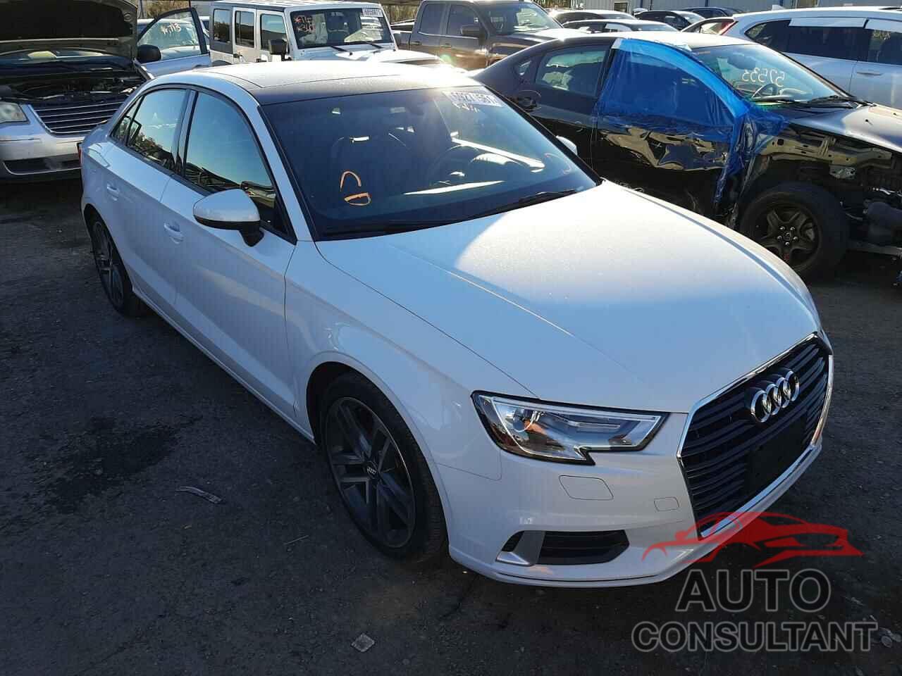 AUDI A3 2018 - WAUAUGFF2J1042143