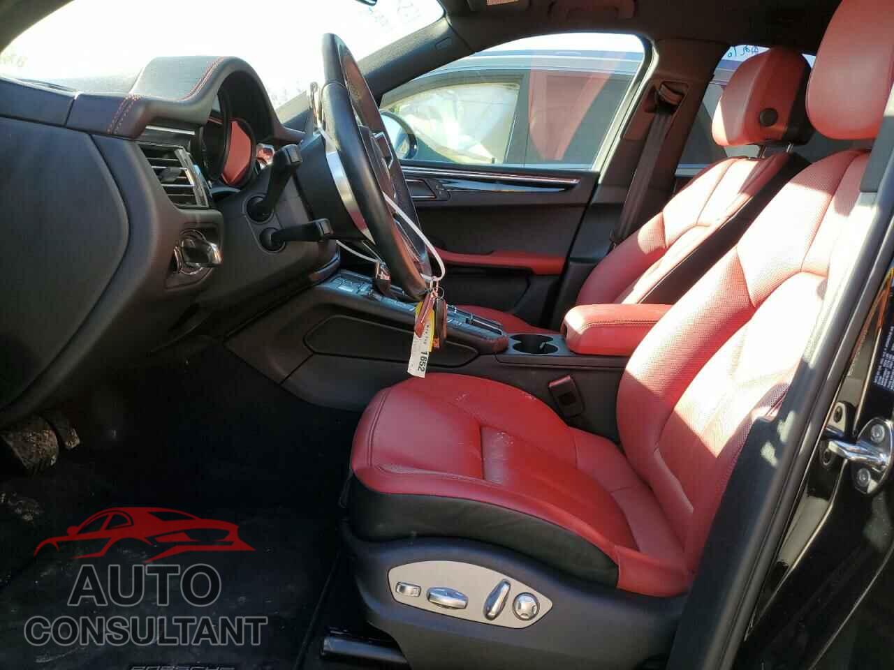 PORSCHE MACAN 2021 - WP1AA2A56MLB04633