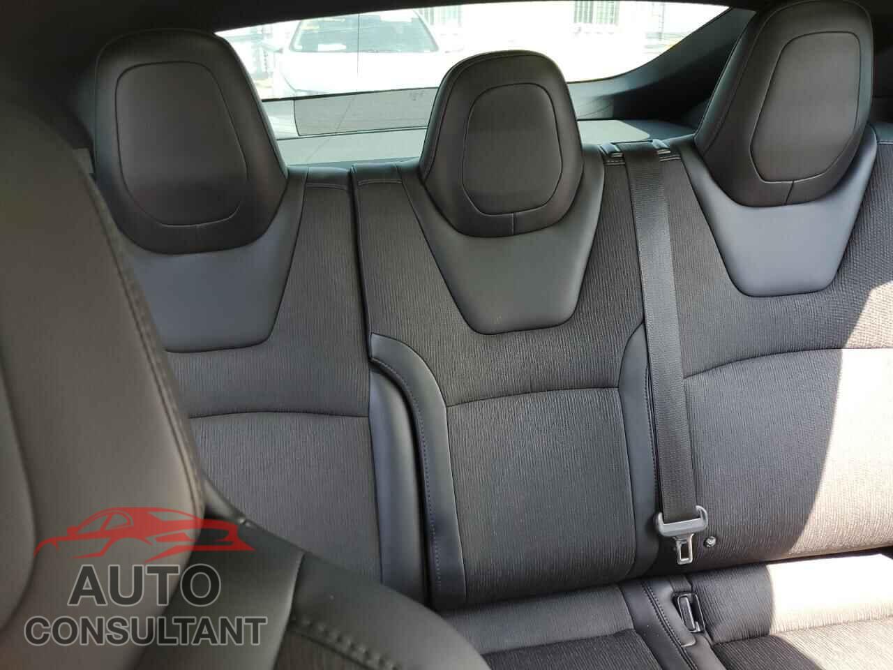 TESLA MODEL S 2018 - 5YJSA1E23JF281509