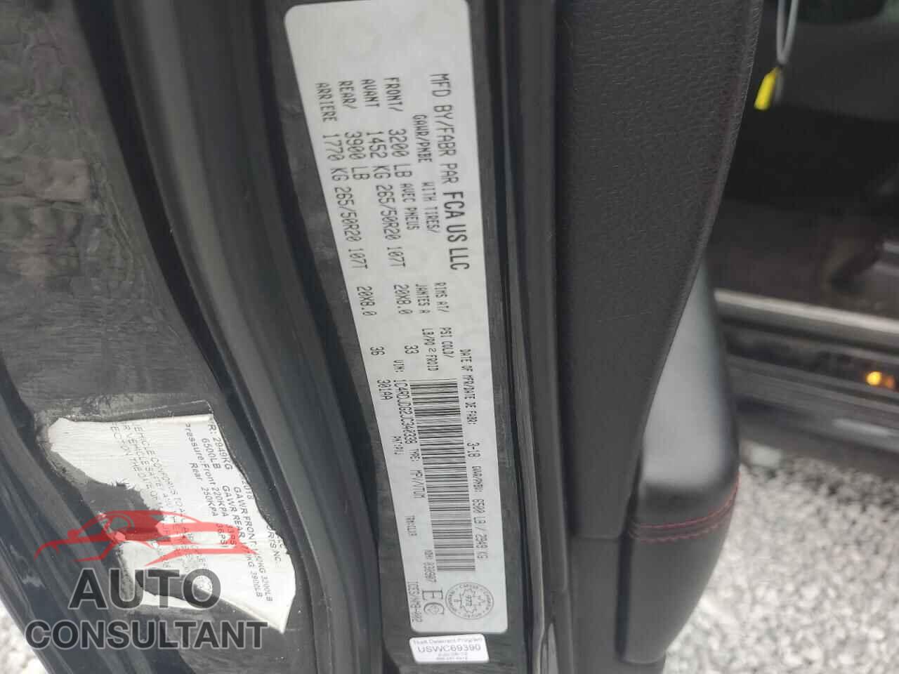 DODGE DURANGO 2018 - 1C4RDJDG2JC340338