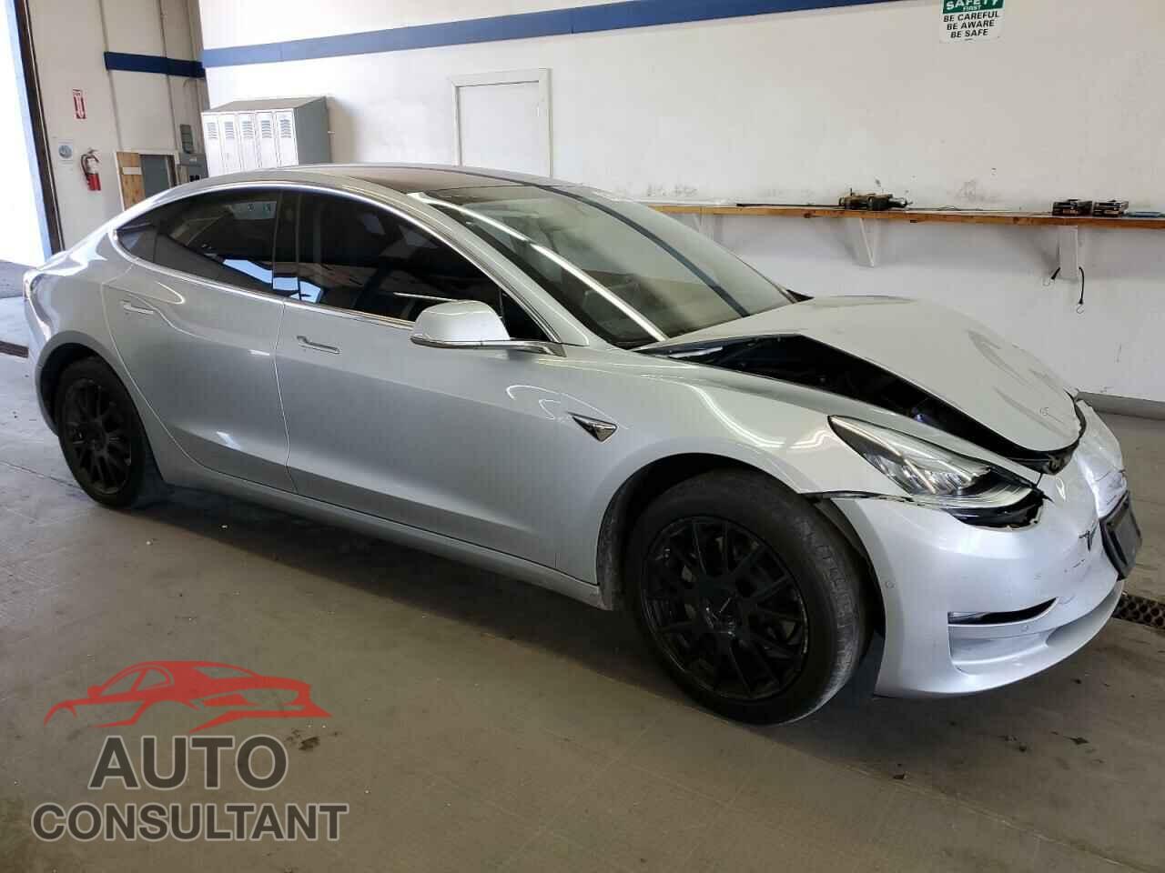 TESLA MODEL 3 2018 - 5YJ3E1EA2JF078546