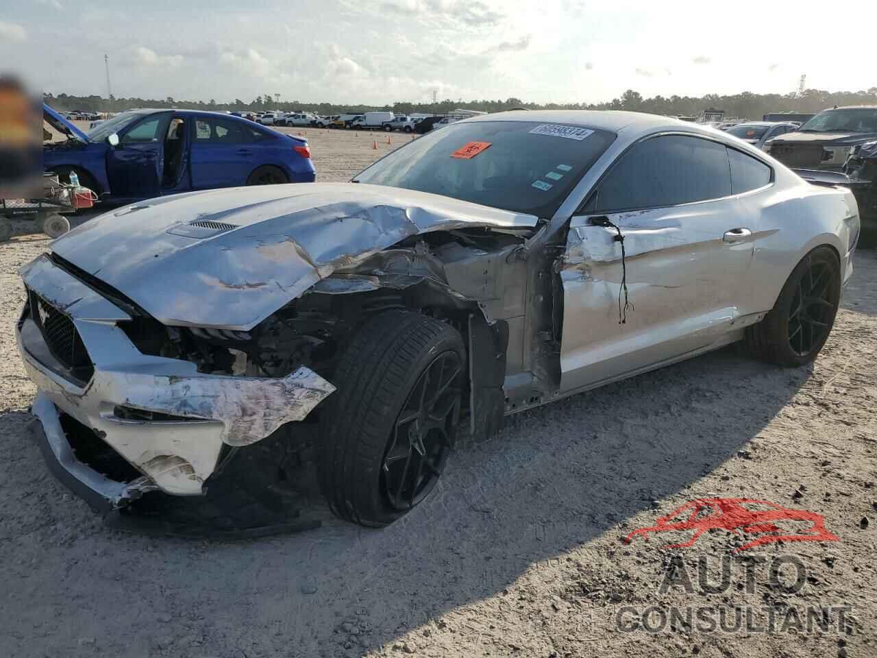 FORD MUSTANG 2019 - 1FA6P8CF7K5138912