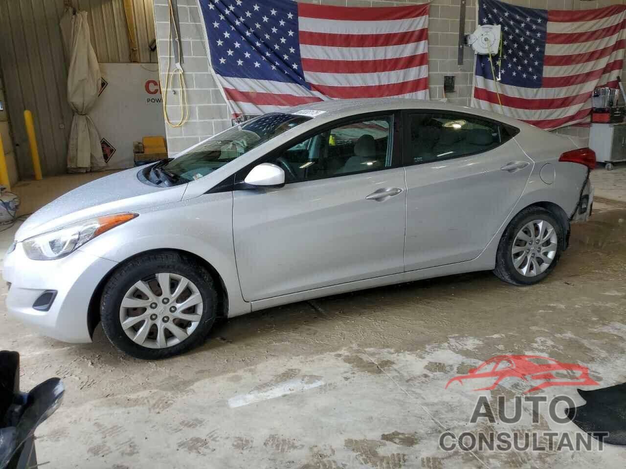 HYUNDAI ELANTRA 2012 - KMHDH4AE8CU463184
