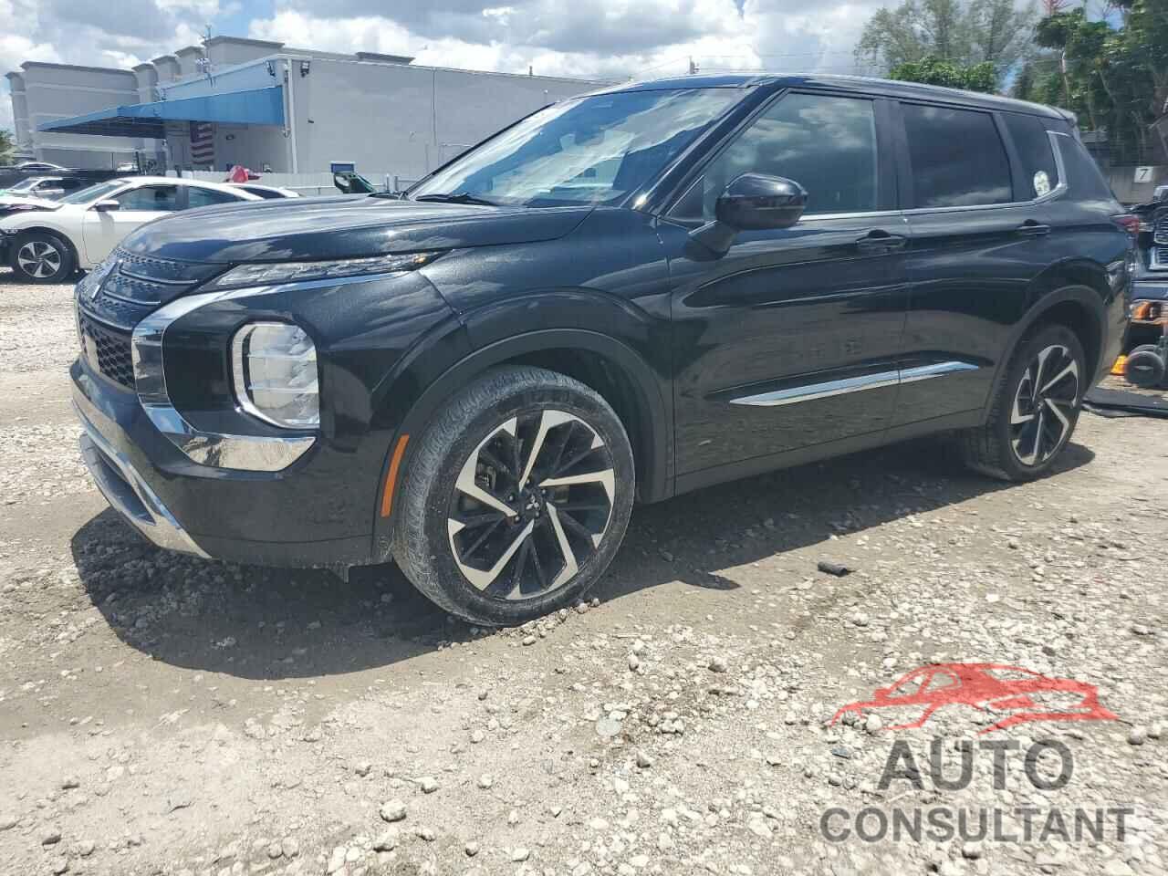 MITSUBISHI OUTLANDER 2022 - JA4J3TA82NZ033113